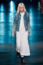 サンローラン 2016年春夏メンズコレクション - 西海岸グランジロックの歴史｜写真101