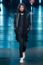 サンローラン 2016年春夏メンズコレクション - 西海岸グランジロックの歴史｜写真103