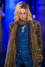サンローラン 2016年春夏メンズコレクション - 西海岸グランジロックの歴史｜写真128