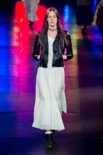 サンローラン 2016年春夏メンズコレクション - 西海岸グランジロックの歴史｜写真108