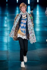 サンローラン 2016年春夏メンズコレクション - 西海岸グランジロックの歴史｜写真45