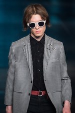 サンローラン 2016年春夏メンズコレクション - 西海岸グランジロックの歴史｜写真78