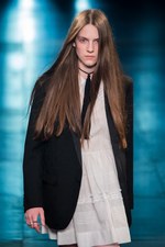 サンローラン 2016年春夏メンズコレクション - 西海岸グランジロックの歴史｜写真92