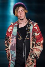 サンローラン 2016年春夏メンズコレクション - 西海岸グランジロックの歴史｜写真99