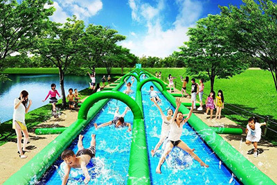 水かけ祭｜ハウステンボスで「水と冒険の王国」- 180mのウォーターロングスライダーや3つの巨大プールなど