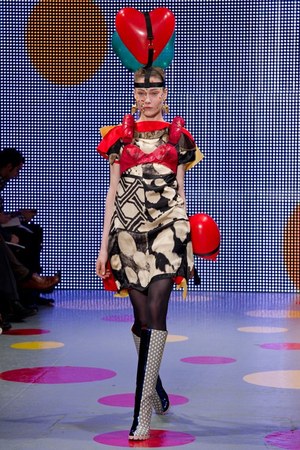 ルイーズ グレイ(LOUISE GRAY) 2011-12年秋冬ウィメンズコレクション  - 写真19