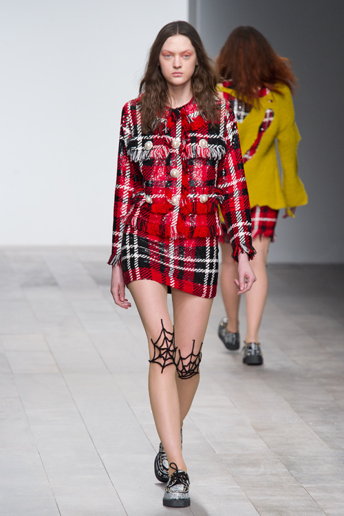 アシシュ 2011-12年秋冬<span>コレクション</span> - 写真6
