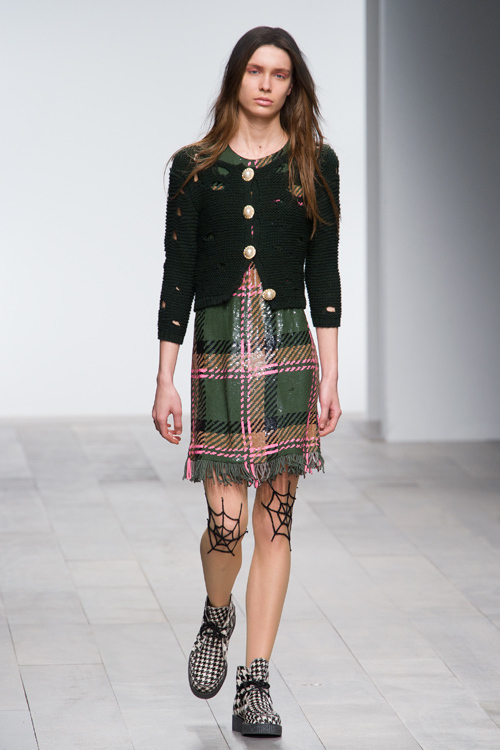 アシシュ 2011-12年秋冬<span>コレクション</span> - 写真18