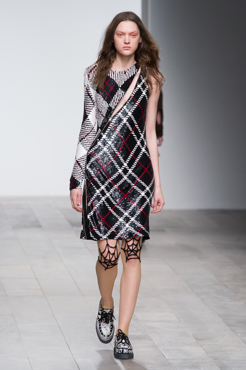 アシシュ 2011-12年秋冬<span>コレクション</span> - 写真21