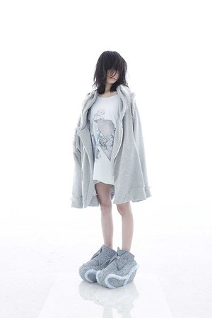 バルムング(BALMUNG) 2015-16年秋冬ウィメンズ&メンズコレクション  - 写真2