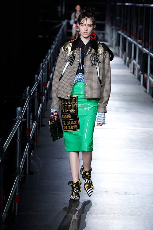 【美品】miu miu 2016aw ニット ジャケット 40 美品】miu miu 2016aw ニット ジャケット 40