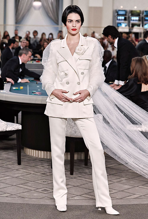 シャネル オートクチュール(CHANEL Haute Couture) 2015-16年秋冬ウィメンズコレクション  - 写真67