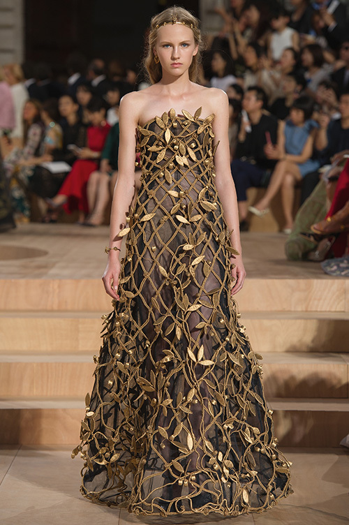 ヴァレンティノ オートクチュール(VALENTINO Haute Couture) 2015-16年秋冬ウィメンズコレクション  - 写真52