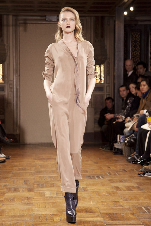 アン ヴァレリー アッシュ 2011-12年秋冬<span>コレクション</span> - 写真25