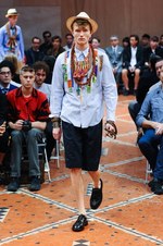 コム デ ギャルソン・ジュンヤ ワタナベ マン 2016年春夏コレクション - 民族的パッチワークを｜写真1