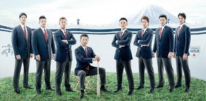 野球日本代表「侍ジャパン」のオフィシャルスーツをブルックス 