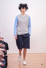 コム デ ギャルソン・シャツ 2016年春夏コレクション - 穴から生まれる新たな表情｜写真34