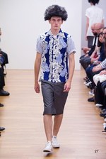 コム デ ギャルソン・シャツ 2016年春夏コレクション - 穴から生まれる新たな表情｜写真45