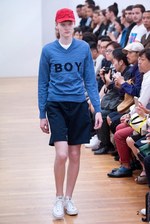 コム デ ギャルソン・シャツ 2016年春夏コレクション - 穴から生まれる新たな表情｜写真2