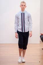 コム デ ギャルソン・シャツ 2016年春夏コレクション - 穴から生まれる新たな表情｜写真9