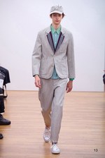 コム デ ギャルソン・シャツ 2016年春夏コレクション - 穴から生まれる新たな表情｜写真13