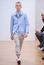 コム デ ギャルソン・シャツ 2016年春夏コレクション - 穴から生まれる新たな表情｜写真14