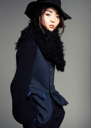 ミハラヤスヒロ(MIHARAYASUHIRO)、2011-2012年秋冬コレクション｜写真43