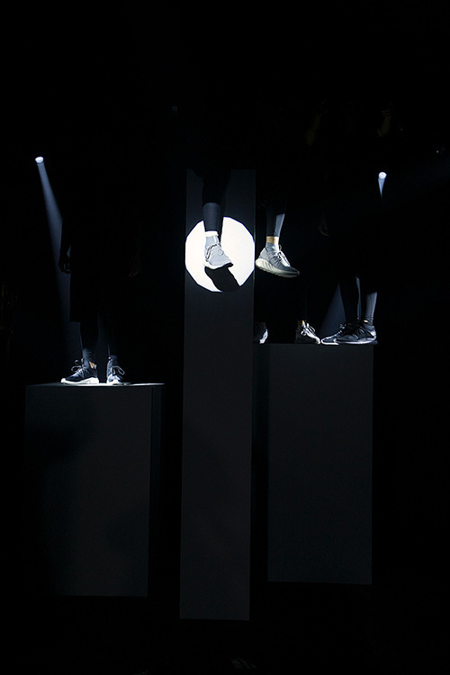 アディダス(adidas) チューブラー｜写真13