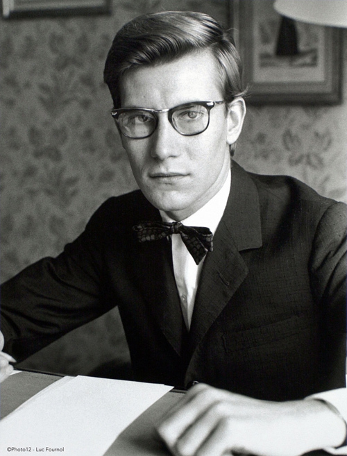 イヴ・サンローラン(Yves Saint Laurent)  ©Photo12 - Luc Founol