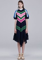 sacai 2016年リゾートコレクション - 無秩序でアンバランス、sacai流ハイブリッドスタイル｜写真30