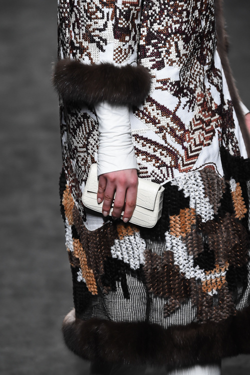 フェンディ(FENDI) 2015-16年秋冬ウィメンズコレクション ディテール - 写真37