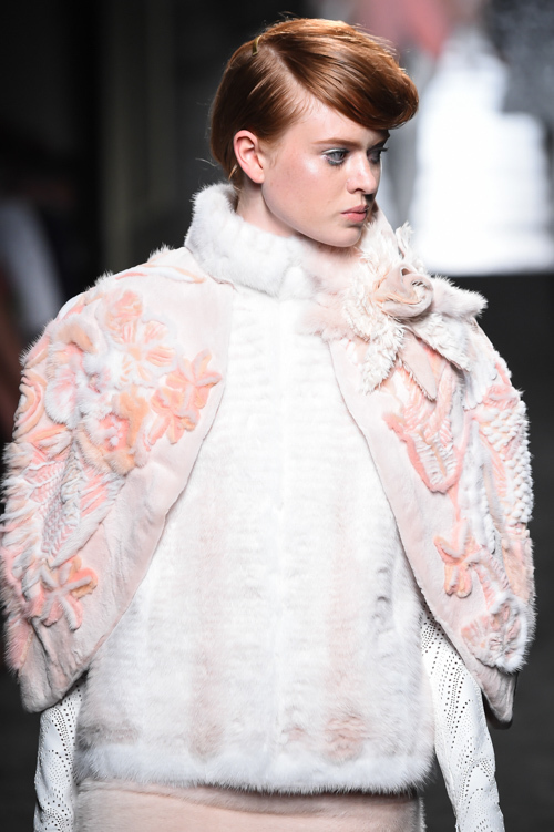 フェンディ(FENDI) 2015-16年秋冬ウィメンズコレクション ディテール - 写真43