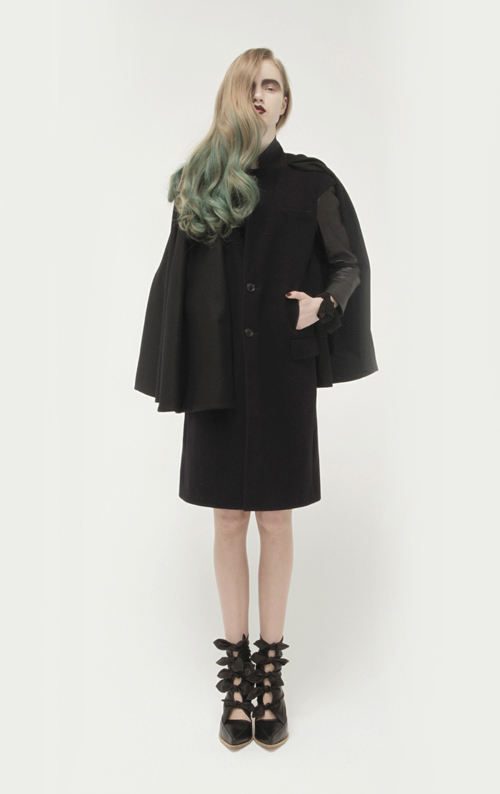 トーガ 2011-12年秋冬<span>コレクション</span> - 写真12
