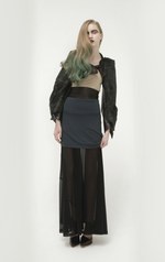 内に秘めた、情熱的で官能的な女性像- TOGAの2011-2012年秋冬コレクション｜写真22