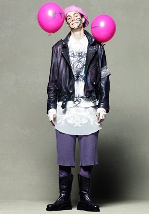 フェノメノン(PHENOMENON) ハッピーで物悲しい道化師｜写真17