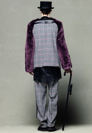 フェノメノン(PHENOMENON) ハッピーで物悲しい道化師｜写真56