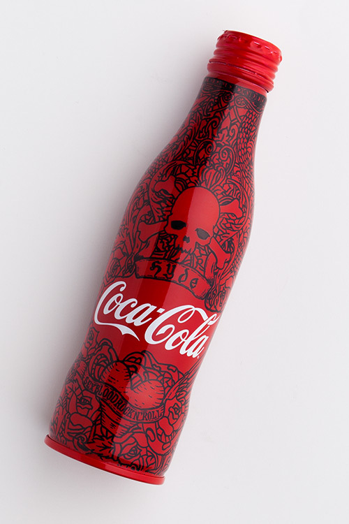 コカ・コーラ」100周年記念ボトル - アンリアレイジやhydeとのコラボ