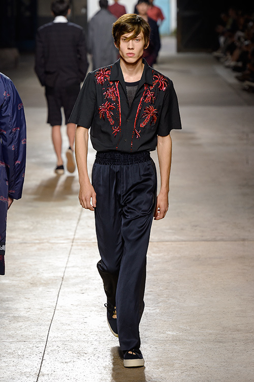 ドリス ヴァン ノッテン(DRIES VAN NOTEN) 2016年春夏メンズコレクション  - 写真18