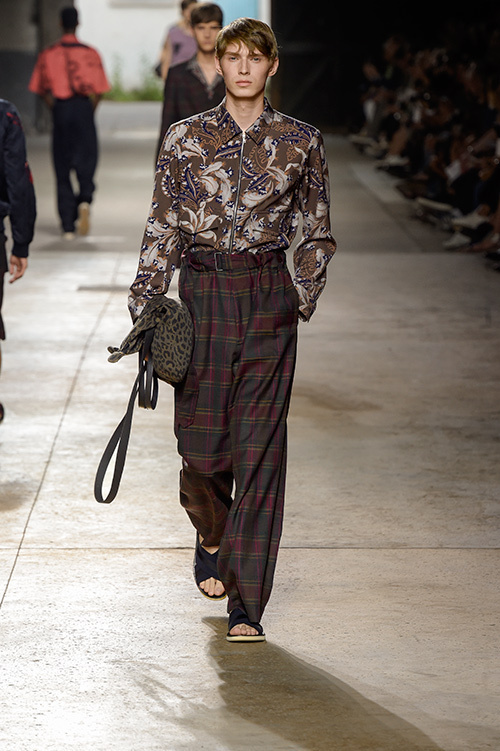 ドリス ヴァン ノッテン(DRIES VAN NOTEN) 2016年春夏メンズコレクション  - 写真23