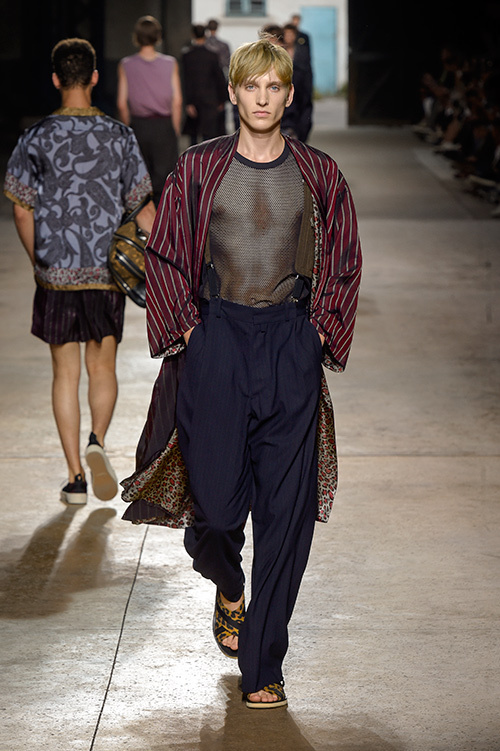 ドリス ヴァン ノッテン(DRIES VAN NOTEN) 2016年春夏メンズコレクション  - 写真27