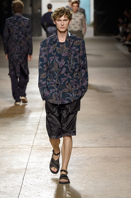 ドリス ヴァン ノッテン(DRIES VAN NOTEN) 2016年春夏メンズコレクション  - 写真31