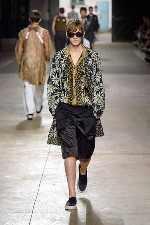 DRIES VAN NOTEN - DRIES VAN NOTEN 16SS マリリンモンロー プリントシャツ-48の通販 by  2casa0911's shop｜ドリスヴァンノッテンならラクマ