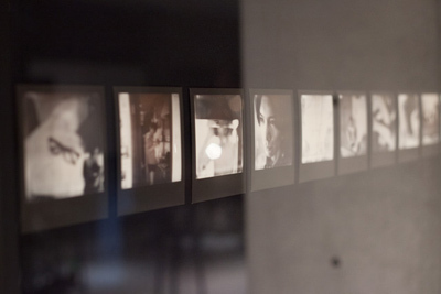 ポラロイド｜IMPOSSIBLE TOKYO、第2弾展示会「黒と白-OBSCURITÉ ET LUMIERÈ」開催