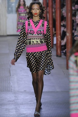 ジャイルズ(Giles) 2011年春夏ウィメンズコレクション  - 写真3