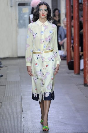 ジャイルズ(Giles) 2011年春夏ウィメンズコレクション  - 写真5