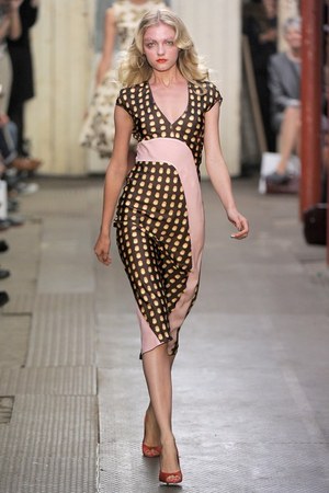 ジャイルズ(Giles) 2011年春夏ウィメンズコレクション  - 写真35