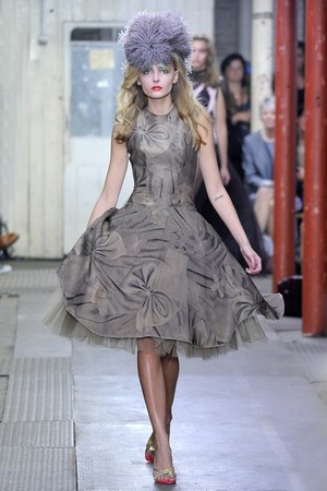 ジャイルズ(Giles) 2011年春夏ウィメンズコレクション  - 写真39