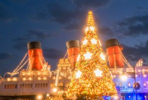 東京ディズニーリゾートが冬のクリスマスイベント発表 ディズニーシーには水上のクリスマスツリーが登場 ファッションプレス