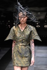 クリスチャン ダダ(CHRISTIAN DADA)が初のランウェイ、2011-2012年秋冬コレクション｜写真8