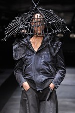 クリスチャン ダダ(CHRISTIAN DADA)が初のランウェイ、2011-2012年秋冬コレクション｜写真26